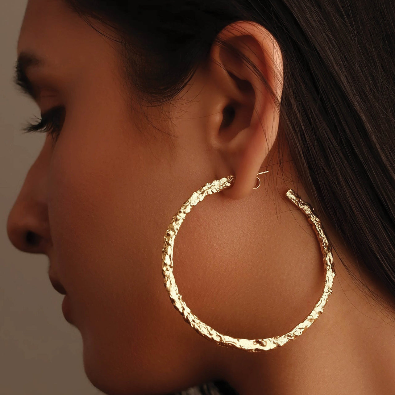 Large hoop earrings gold plated