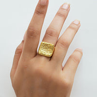Thumbnail for EQV - Boxy Boss Ring Gold