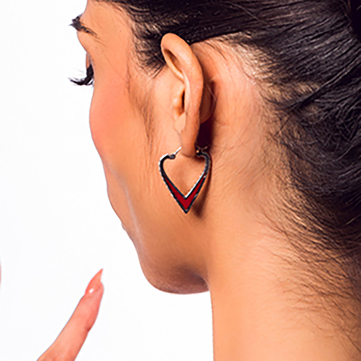 Romantic heart-shaped CZ earrings