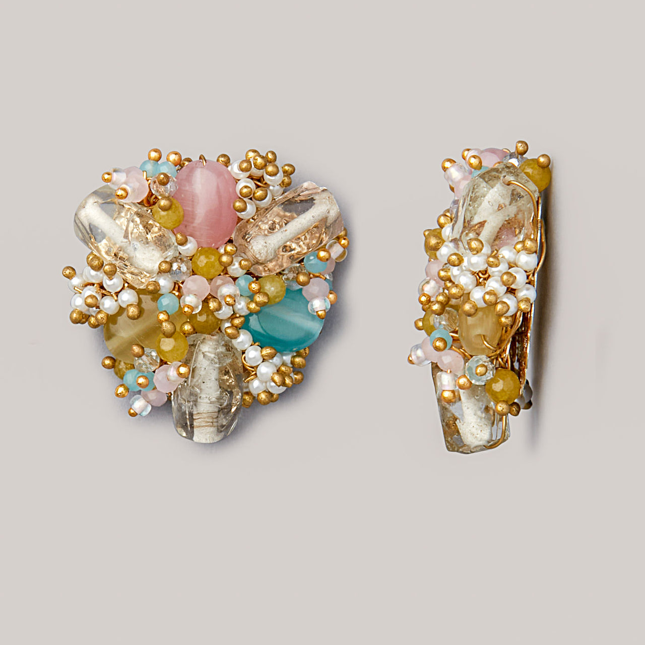 DORO - Multicolour Stones And Pearls Handmade Studs - Meraki Lifestyle Store