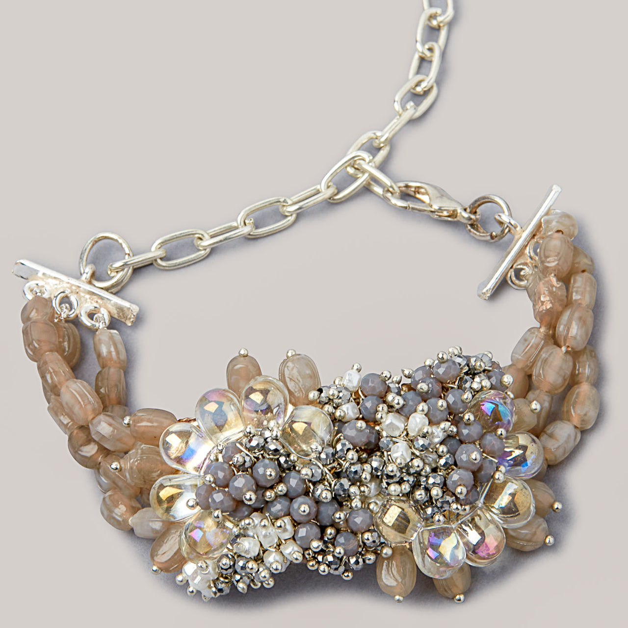 DORO - Silver Plated Metallic Bracelet With Stones And Pearls - Meraki Lifestyle Store