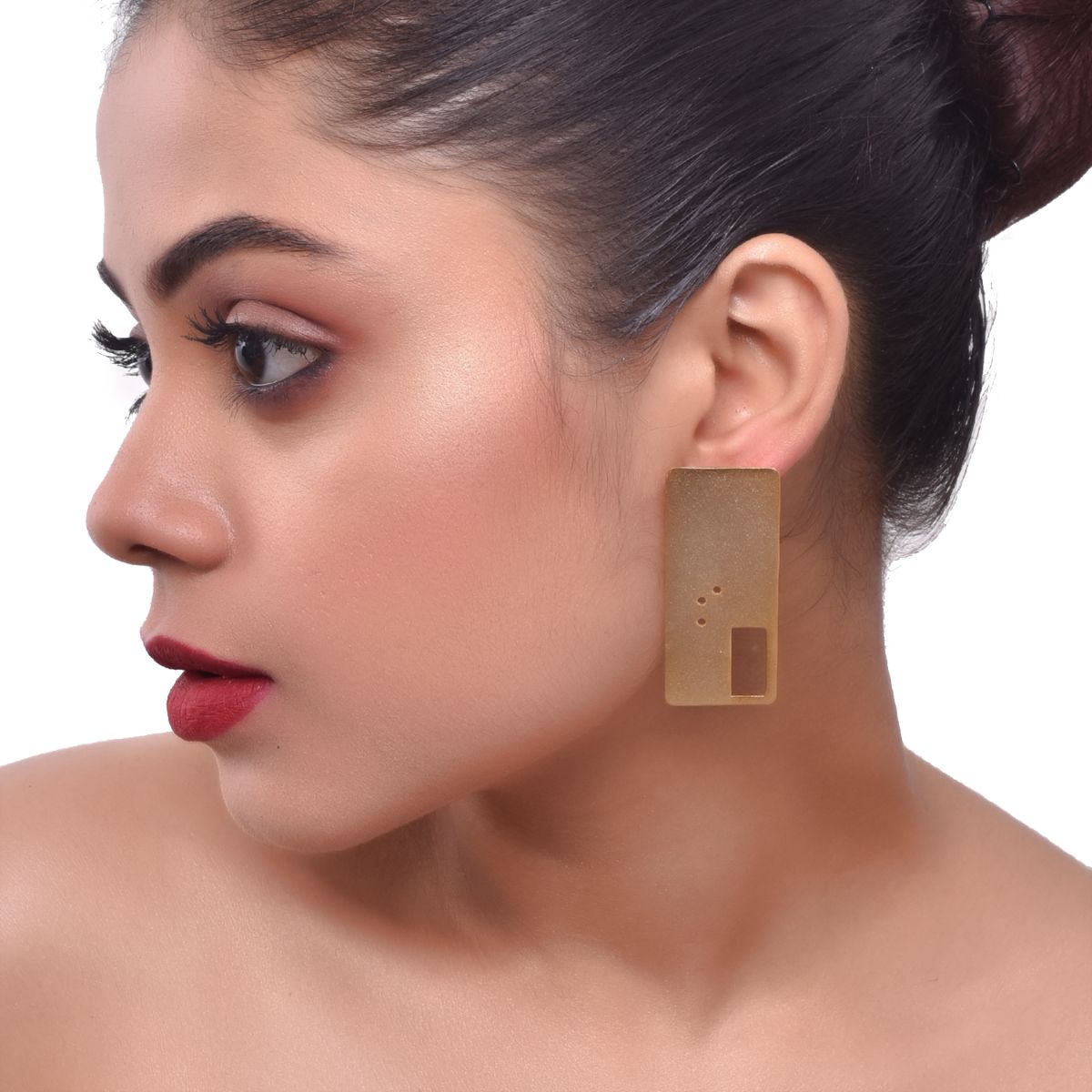 Gold plated Thoughtful Vintage Earring 