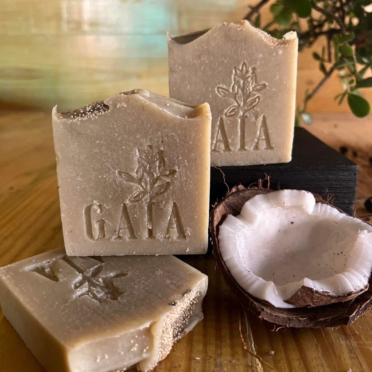 Natural & Handmade Organic Coconut Soap for Sensitive Skin 